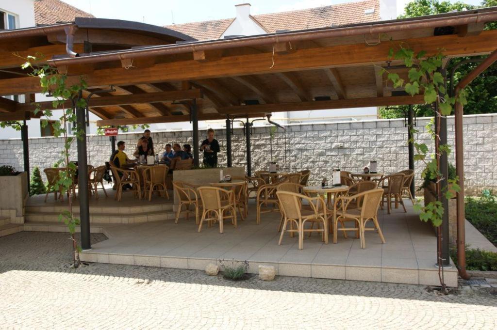 לדניצה Hotel Mario מראה חיצוני תמונה