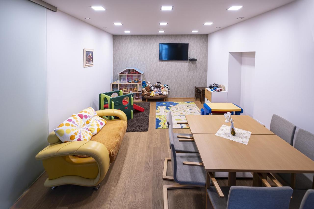 לדניצה Hotel Mario מראה חיצוני תמונה
